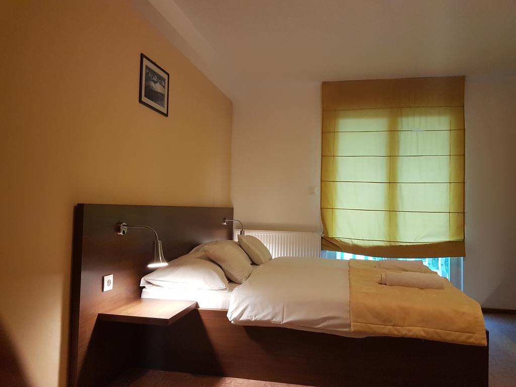 Ahar Hotel Ilidža Luaran gambar